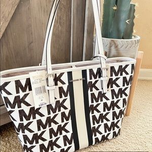 Michael Kors tote
